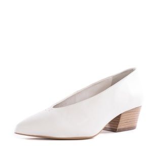 Seychelles white vintage inspired heel